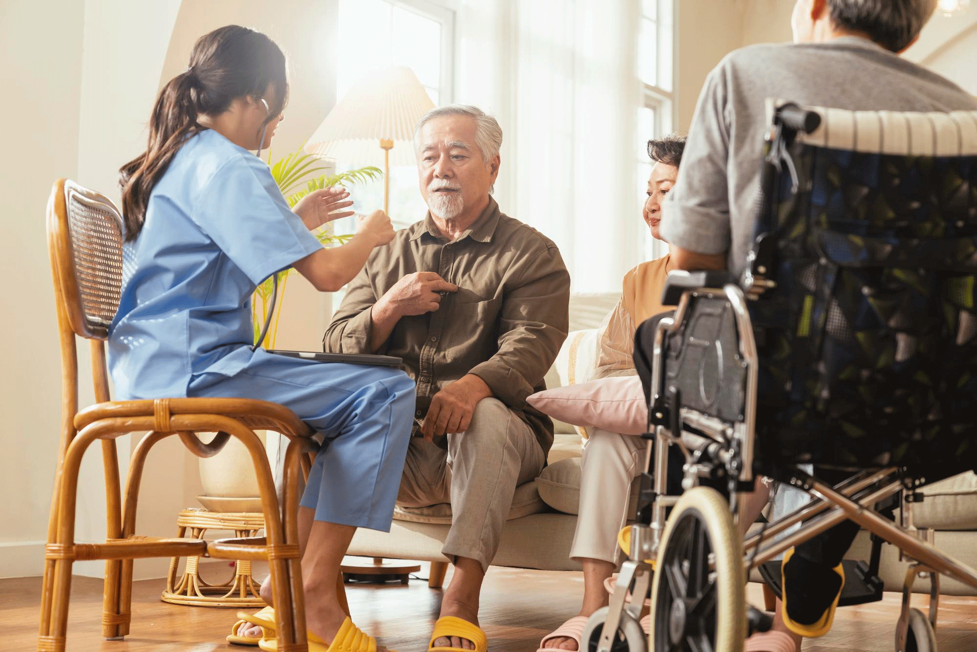 高齢者と老人ホームにおける豊かな生活へのニーズ
