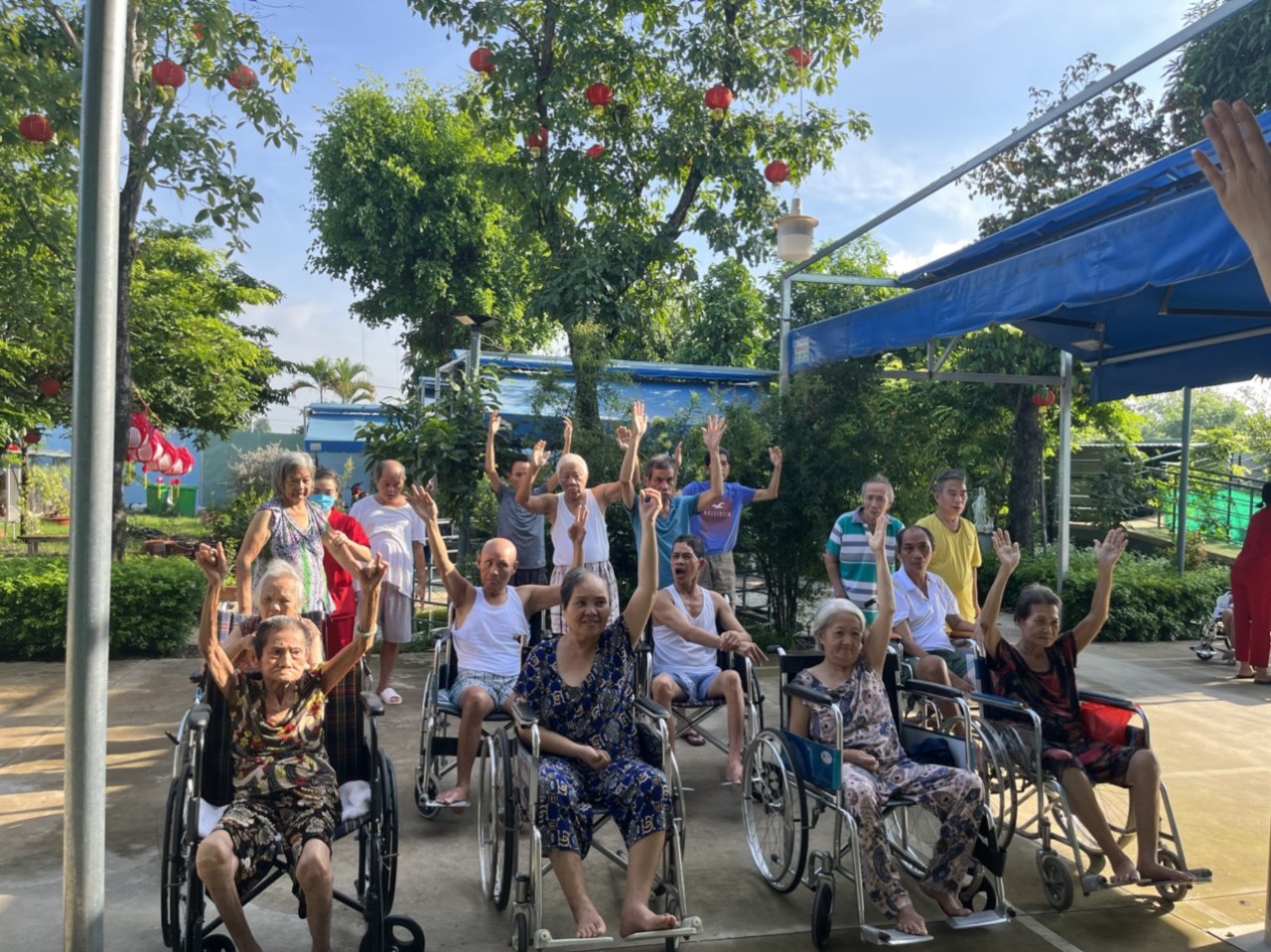 バクニエン・ティエンドゥック高齢者ケアセンター｜ 人生の夕暮れに安らぎを